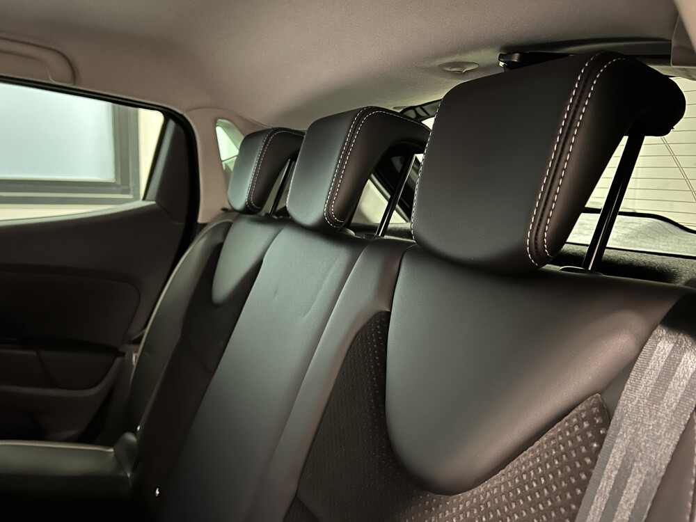 Renault Clio TCe Intens 118PS 2017, SV-949-X