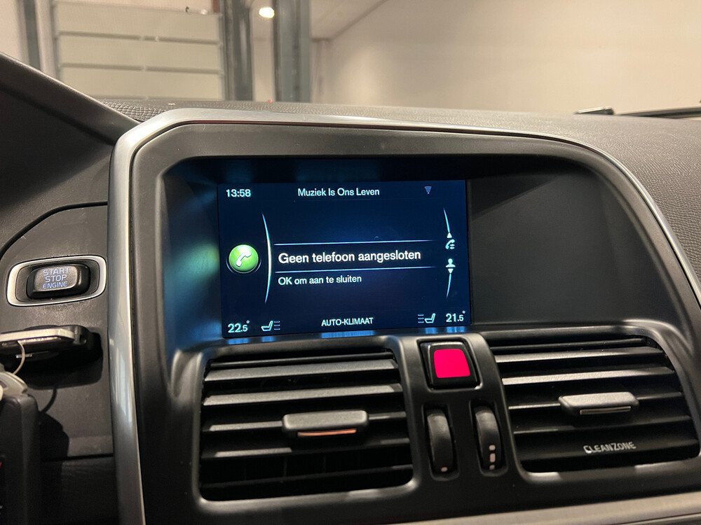 Volvo XC60 D3 R-Design 150pk 2016, XK-208-L