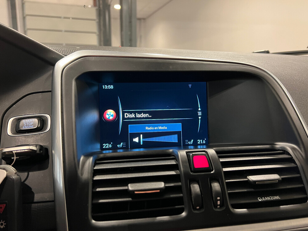 Volvo XC60 D3 R-Design 150pk 2016, XK-208-L