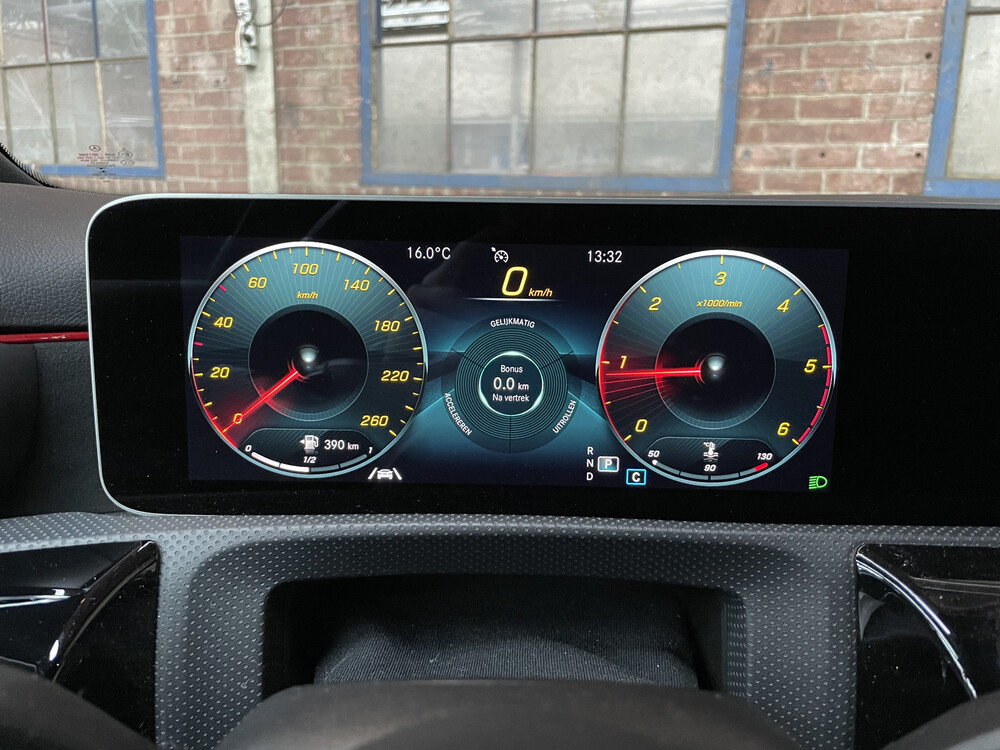 Mercedes-Benz 180d AMG Business Solution 116hp 2018 A-class, XJ-192-K.