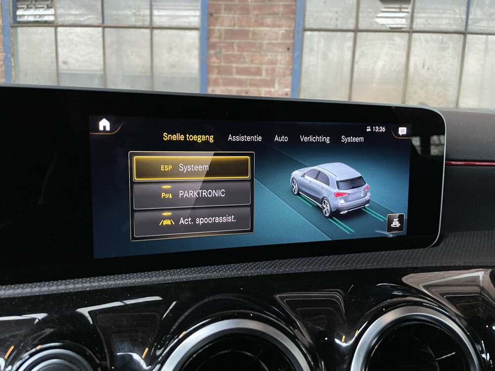 Mercedes-Benz 180d AMG Business Solution 116hp 2018 A-class, XJ-192-K.