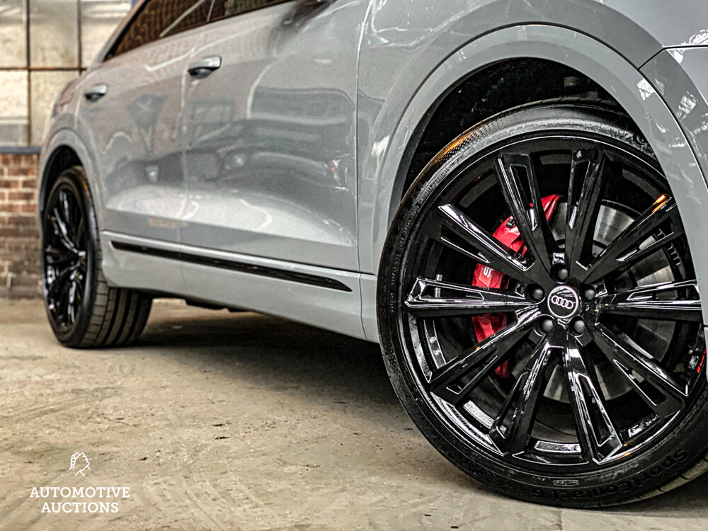 Audi SQ8 4.0 TFSI S-Line Competition Plus Quattro 507hp 2022 -Factory Warranty-.
