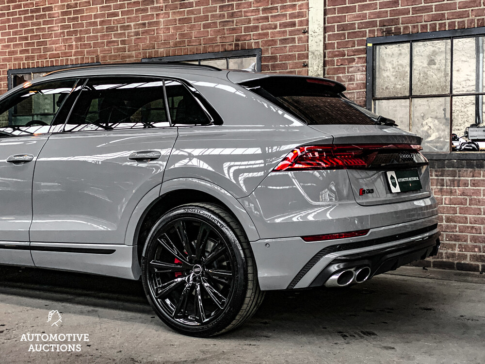 Audi SQ8 4.0 TFSI S-Line Competition Plus Quattro 507hp 2022 -Factory Warranty-.