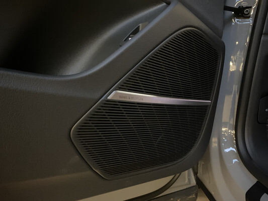 Audi SQ8 4.0 TFSI S-Line Competition Plus Quattro 507hp 2022 -Factory Warranty-.