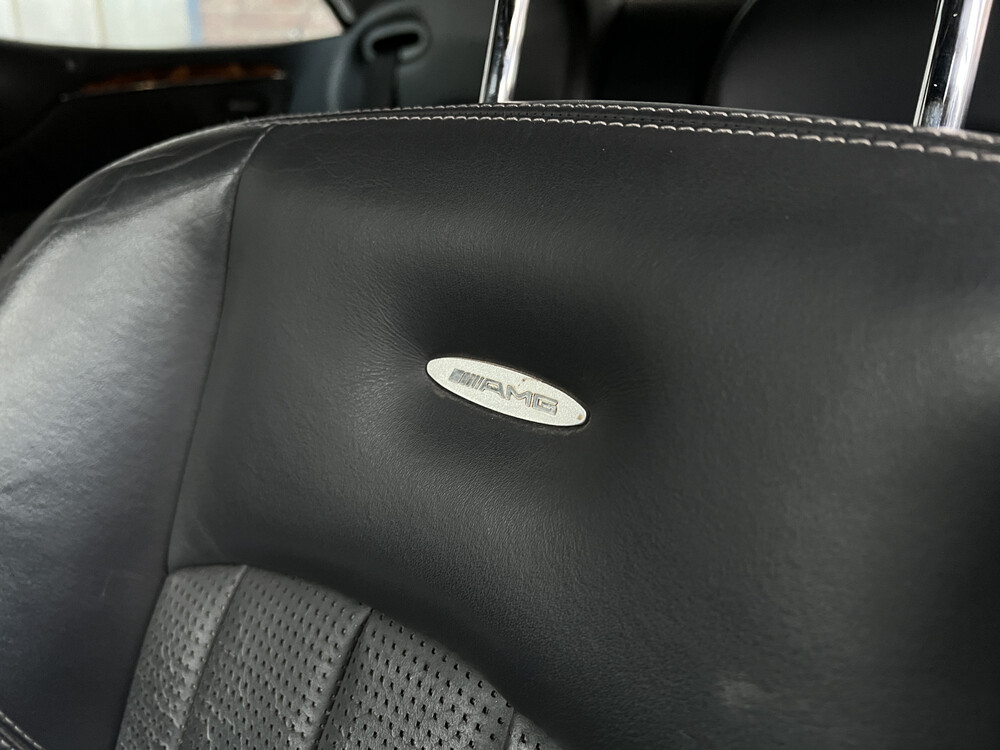 Mercedes-Benz CLK55 AMG V8 350hp 2004 CLK-Class 