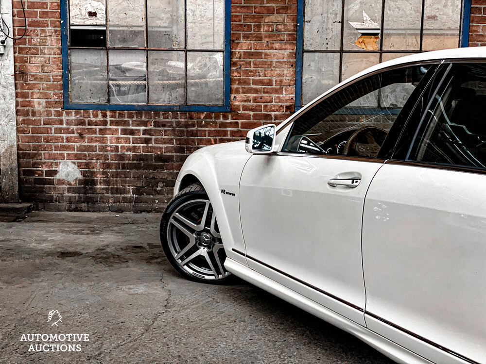 Mercedes-Benz S63 AMG 2LOOK-Edition Special 5.5 V8 S-Class 544hp 2011