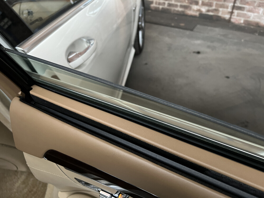 Mercedes-Benz S63 AMG 2LOOK-Edition Special 5.5 V8 S-Class 544hp 2011