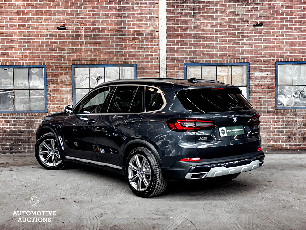 BMW X5 xDrive45e Hybrid 394PS x-Line 394 2022 -Herstellergarantie-