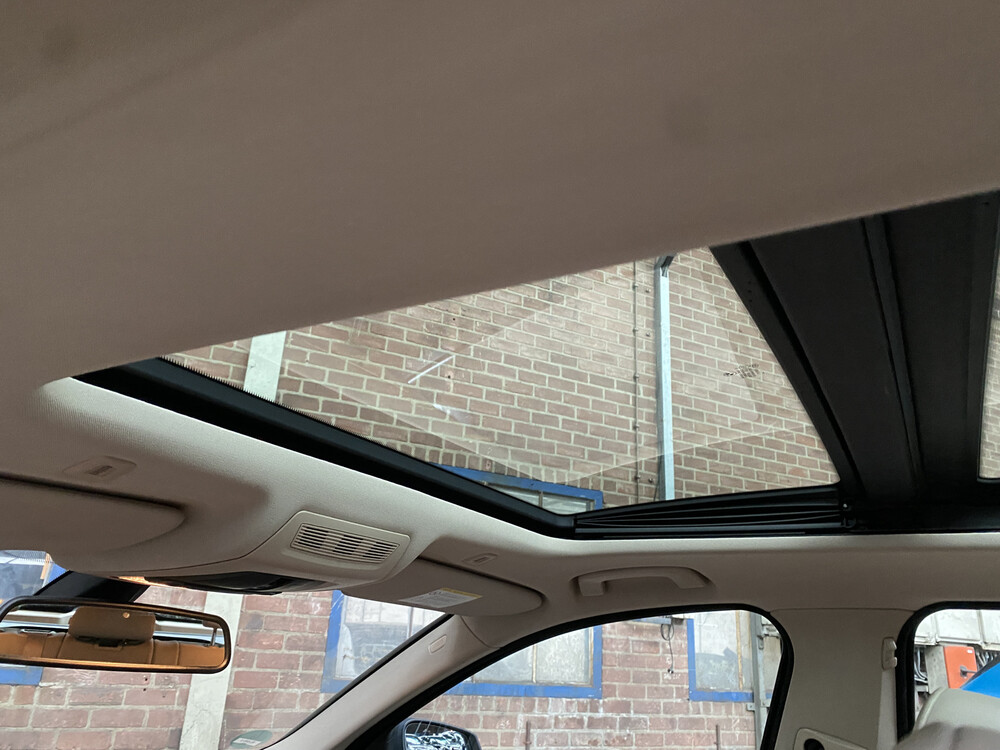 BMW 520d Touring Executive 184hp 2011 5 Series, KL-645-J.