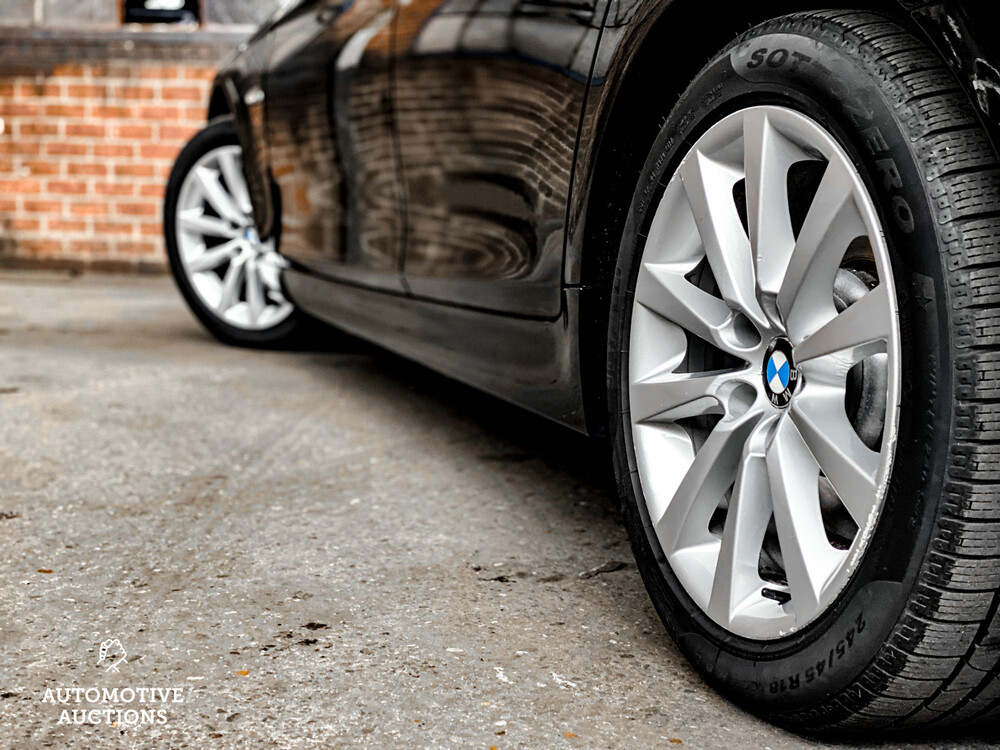 BMW 520d Touring Executive 184hp 2011 5 Series, KL-645-J.