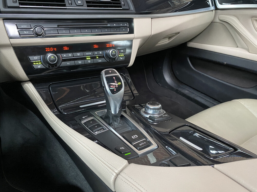 BMW 520d Touring Executive 184hp 2011 5 Series, KL-645-J.