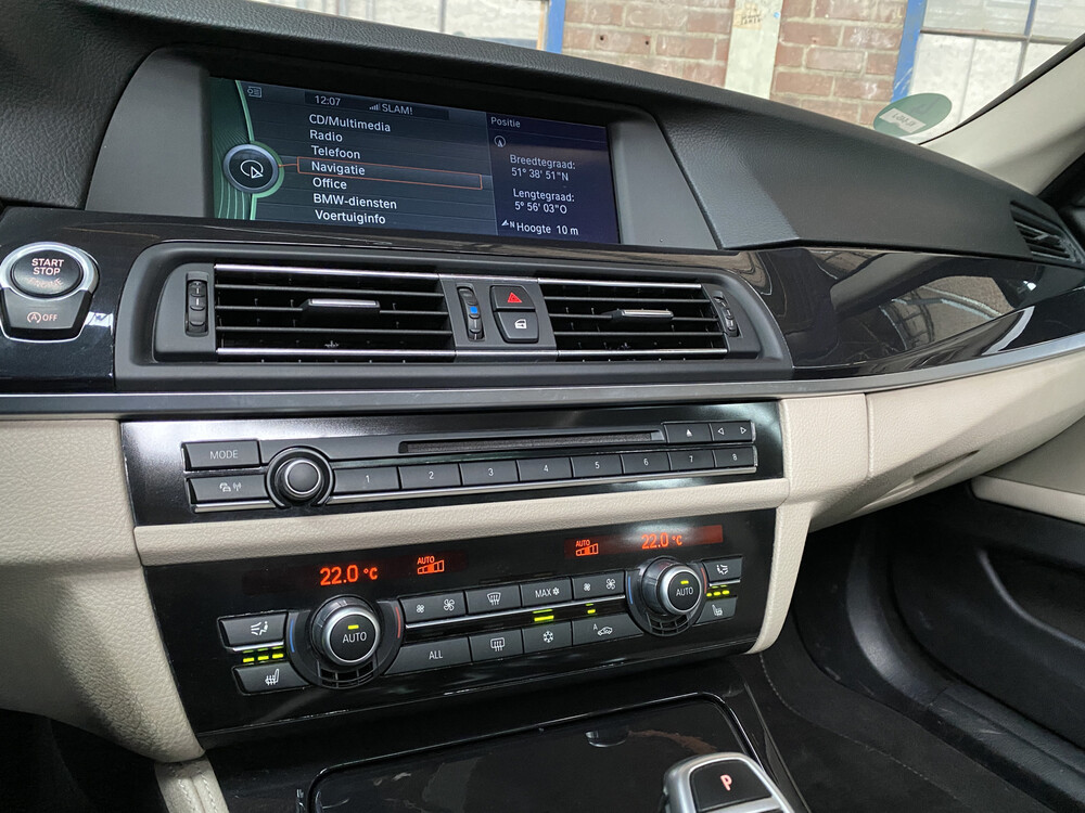 BMW 520d Touring Executive 184hp 2011 5 Series, KL-645-J.