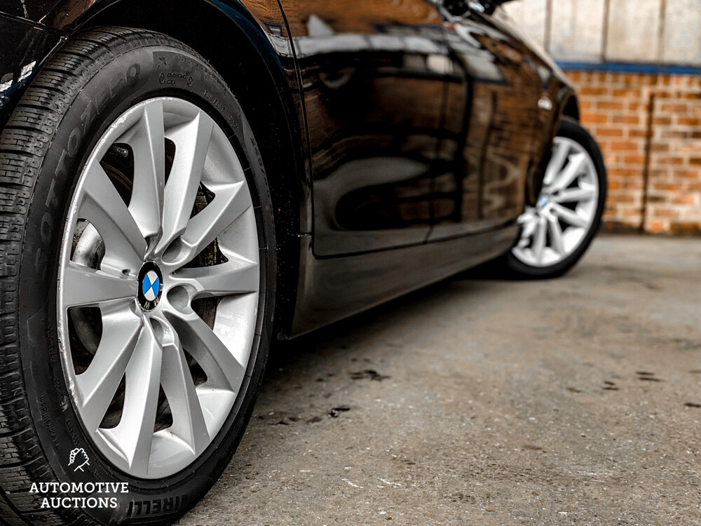 BMW 520d Touring Executive 184hp 2011 5 Series, KL-645-J.