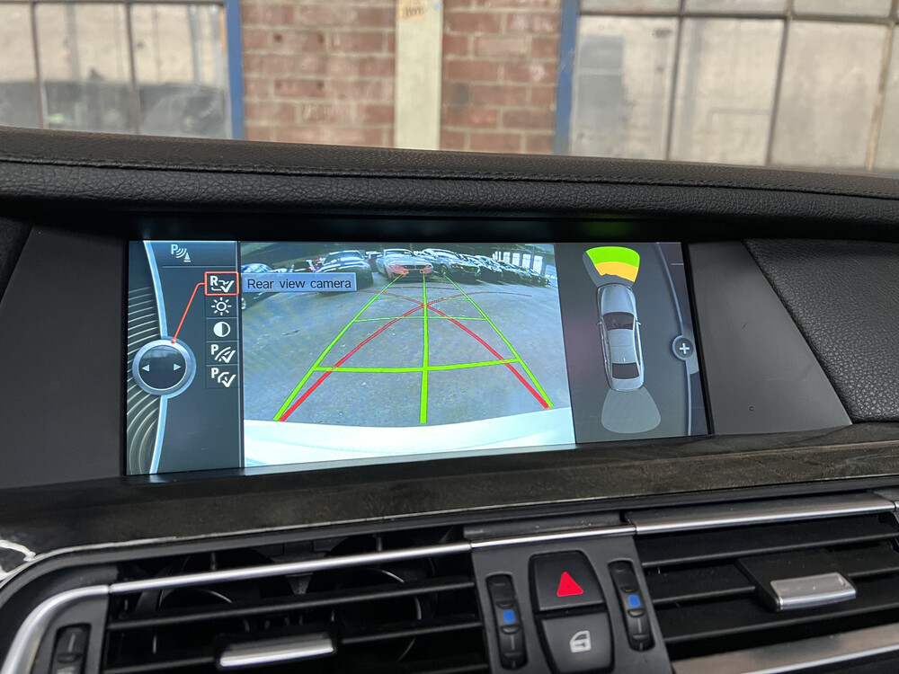 BMW ActiveHybrid7 F04 4.4 465PS 2011