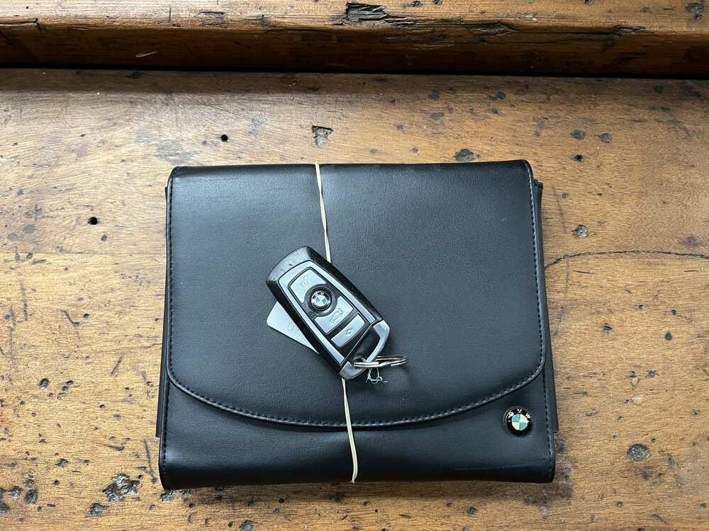 BMW ActiveHybrid7 F04 4.4 465PS 2011