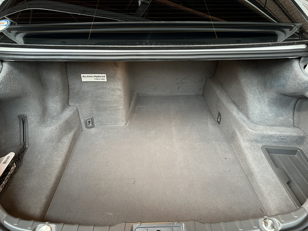 BMW ActiveHybrid7 F04 4.4 465PS 2011