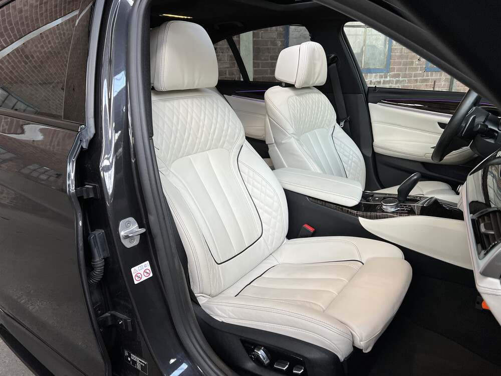 BMW 540i xDrive M-PERFROMANCE M-sport 5-Series 340hp 2018 -Org. NL-, SH-052-H.