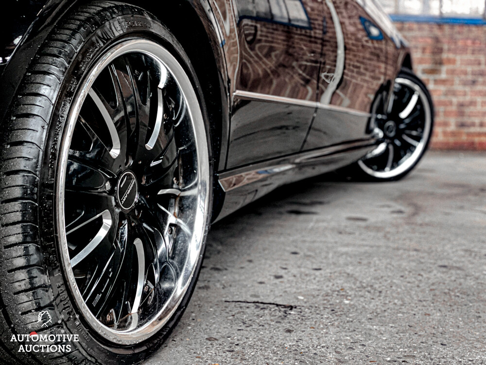 Mercedes-Benz E550 AMG 5.5 V8 E-Klasse 387PS 2010 