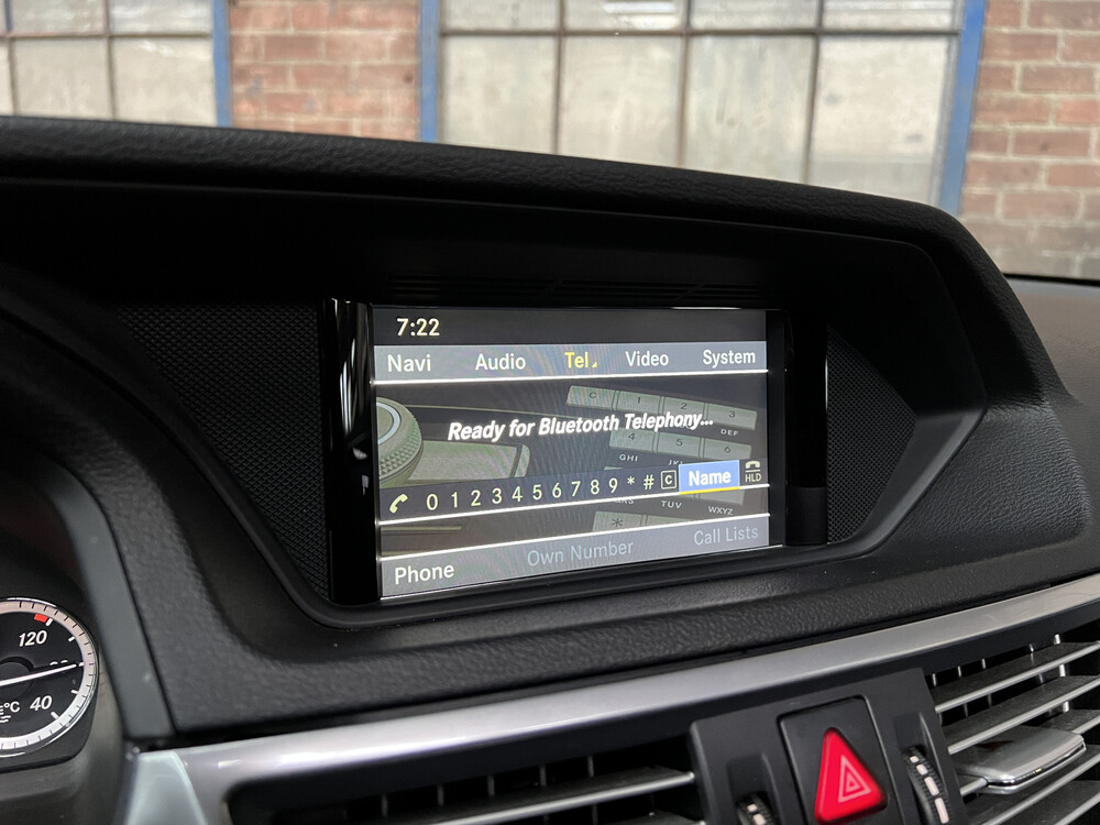 Mercedes-Benz E550 AMG 5.5 V8 E-Klasse 387PS 2010 