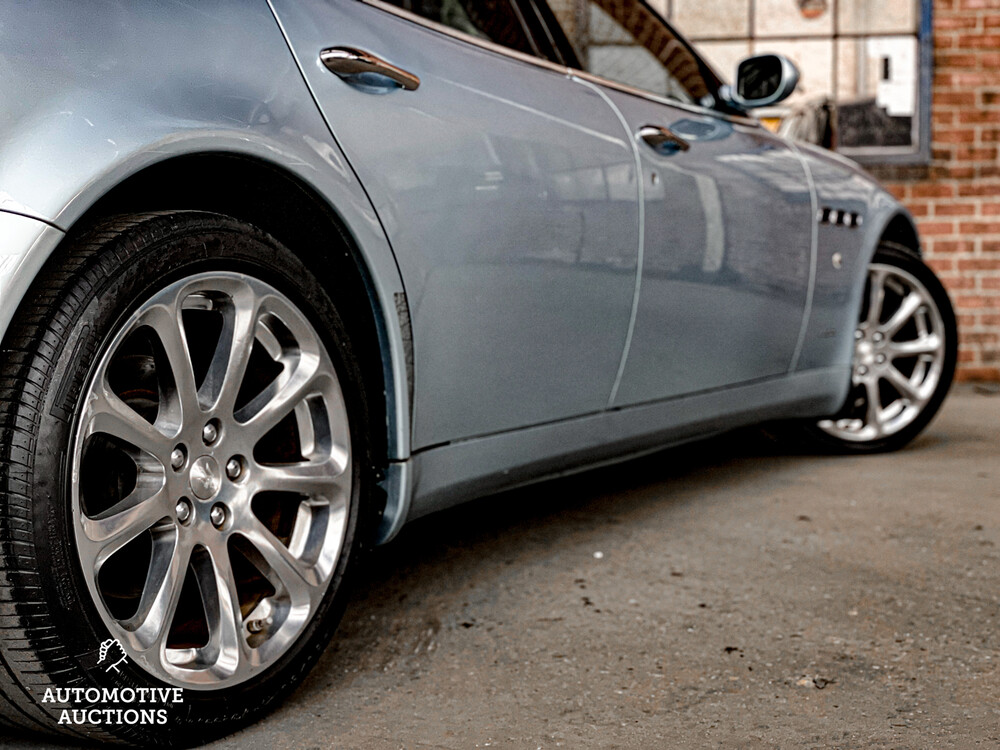 Maserati Quattroporte Sport GT4.2 V8 400 PS 2006.