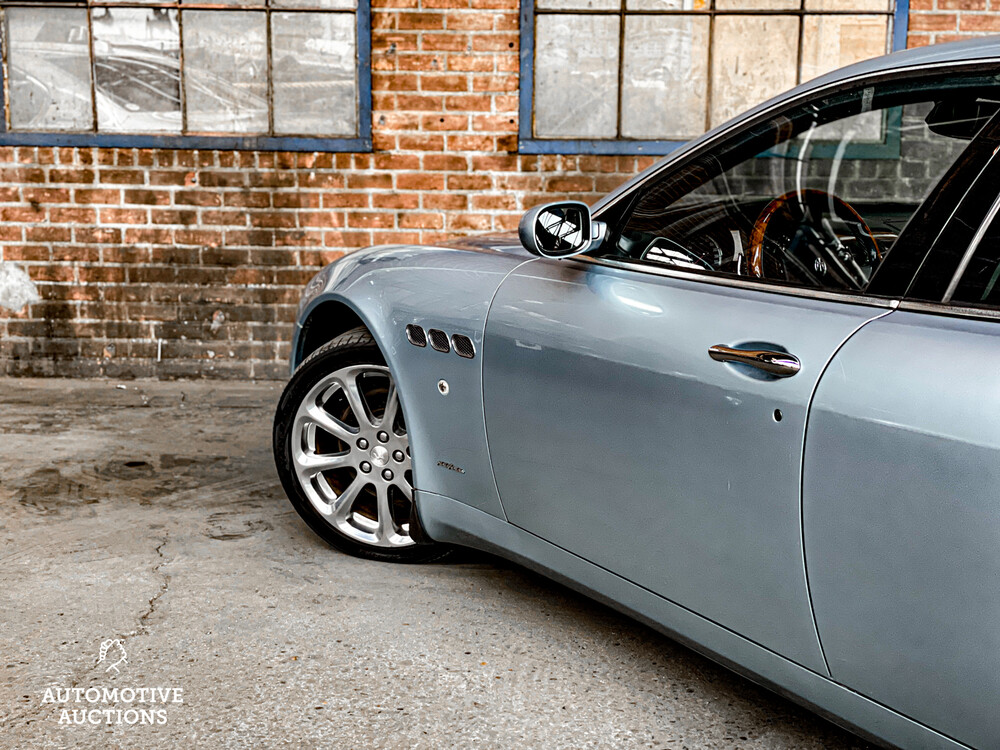 Maserati Quattroporte Sport GT4.2 V8 400 PS 2006.