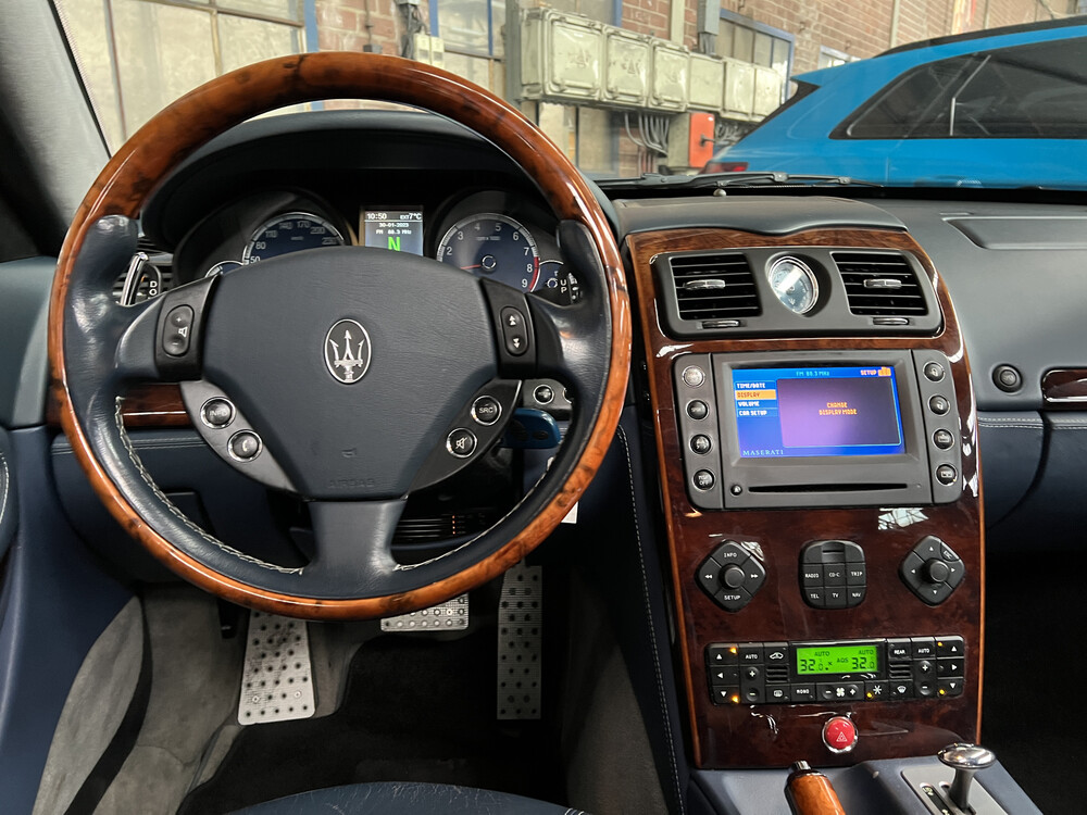 Maserati Quattroporte Sport GT4.2 V8 400 PS 2006.