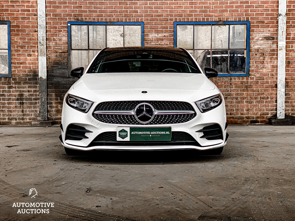 Mercedes-Benz 180d AMG Business Solution MJ-2019 116PS 2018 A-Klasse -Orig. NL-, TL-568-F.