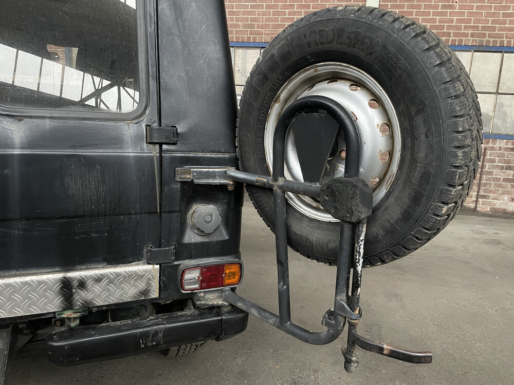 Mercedes-Benz 300gd 88hp 1980 G-Class, R-171-NT