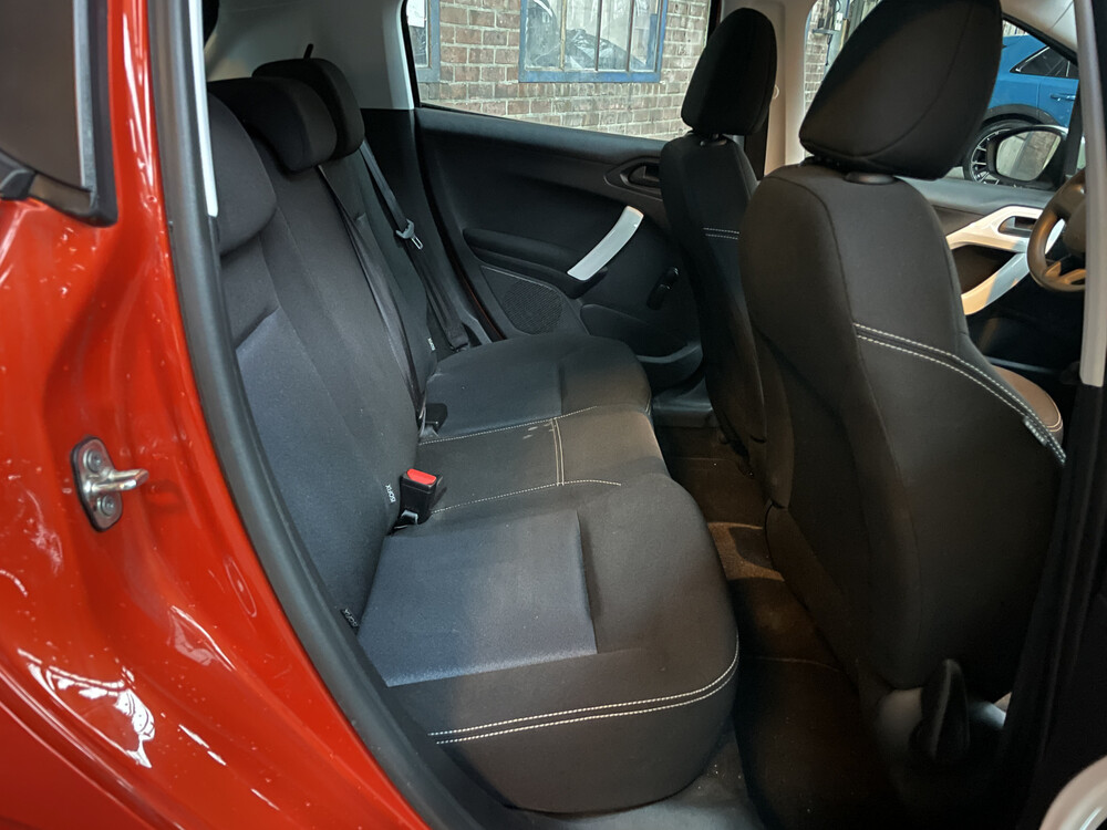 Peugeot 208 111hp 2018.