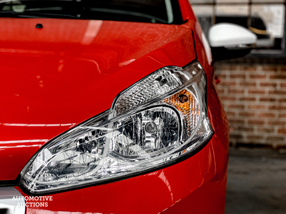 Peugeot 208 111hp 2018.