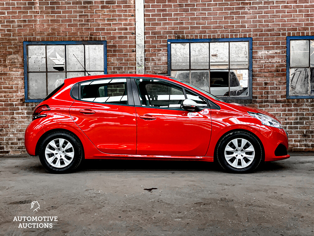 Peugeot 208 111hp 2018.