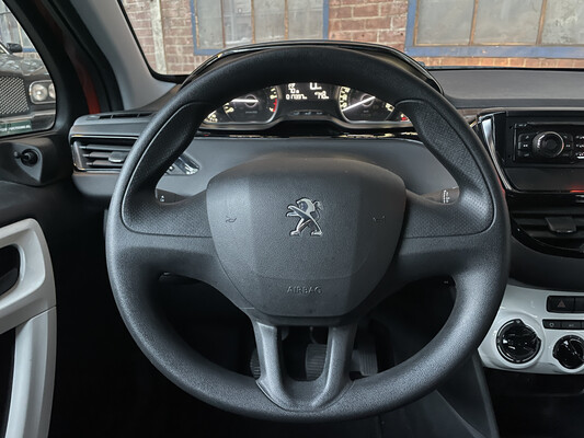 Peugeot 208 111hp 2018.