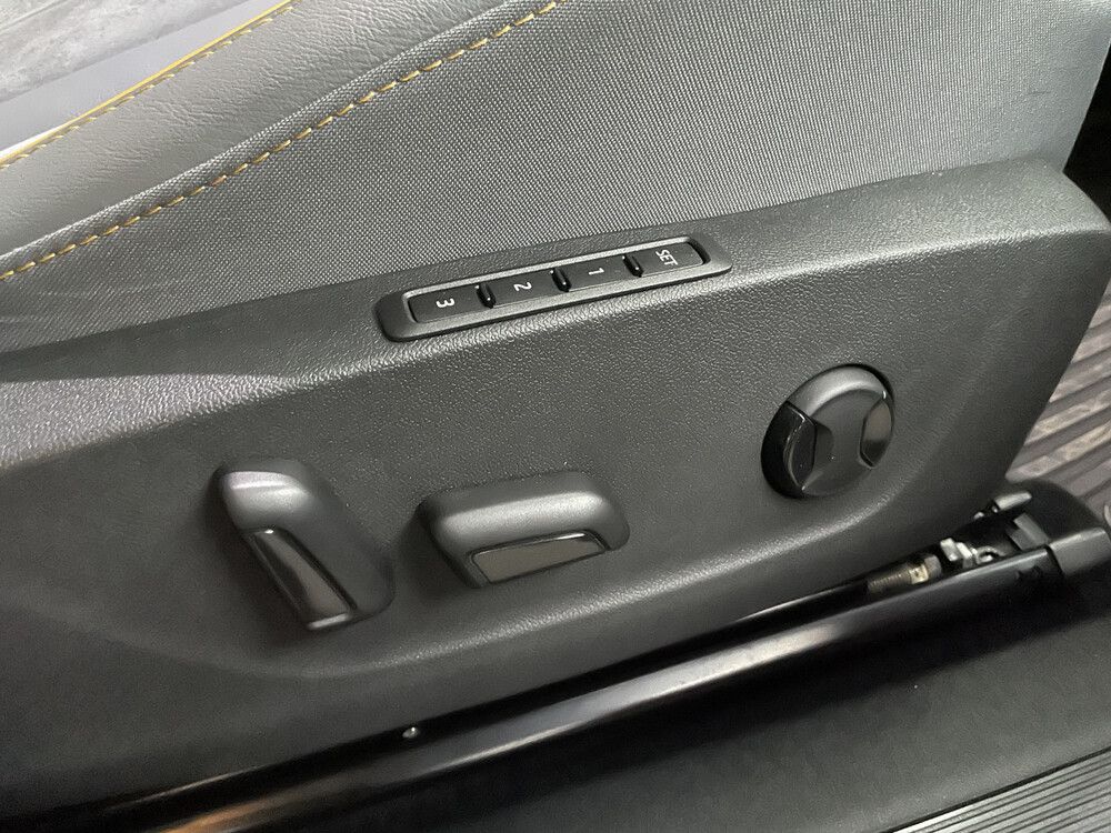 Skoda Enyaq iV 60 179hp 2021 -Factory Warranty-.