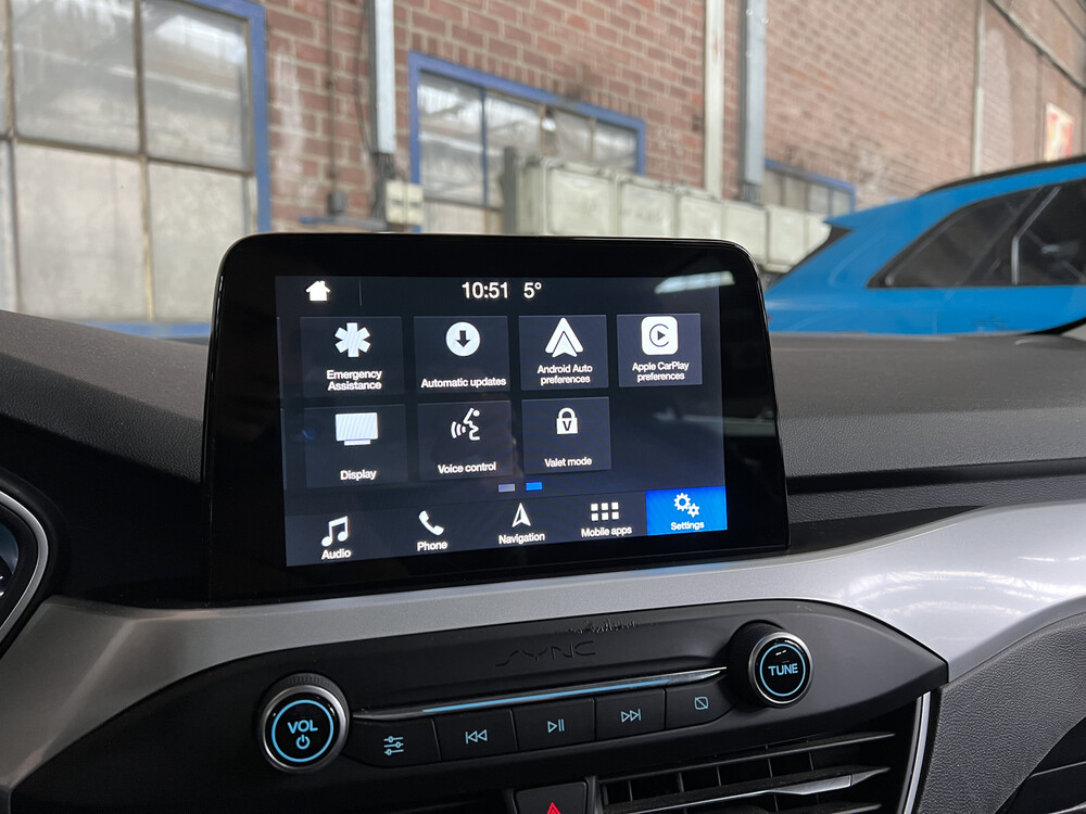 Ford Focus Wagon EcoBoost Trend Edition Business 2019 -Orig NL-, XS-059-H.