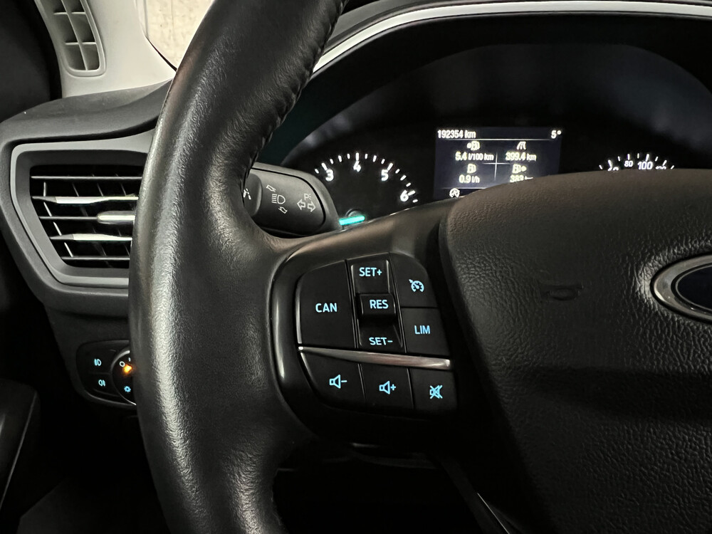 Ford Focus Wagon EcoBoost Trend Edition Business 2019 -Orig NL-, XS-059-H.