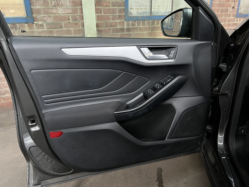 Ford Focus Wagon EcoBoost Trend Edition Business 2019 -Orig NL-, XS-059-H.