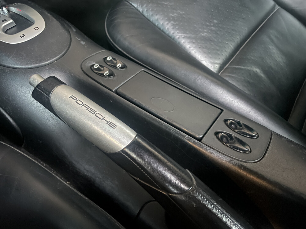 Porsche 911 996 3.4 Carrera 300hp 1999 -Youngtimer-.