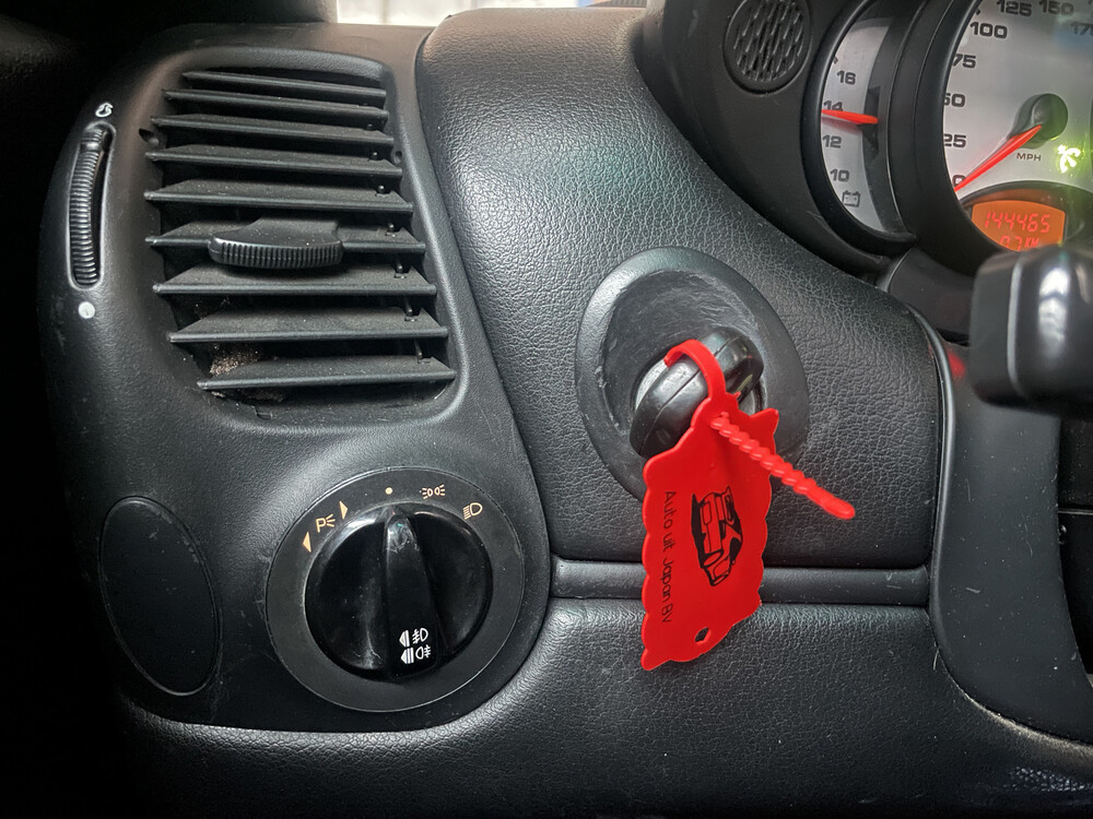 Porsche 911 996 3.4 Carrera 300hp 1999 -Youngtimer-.