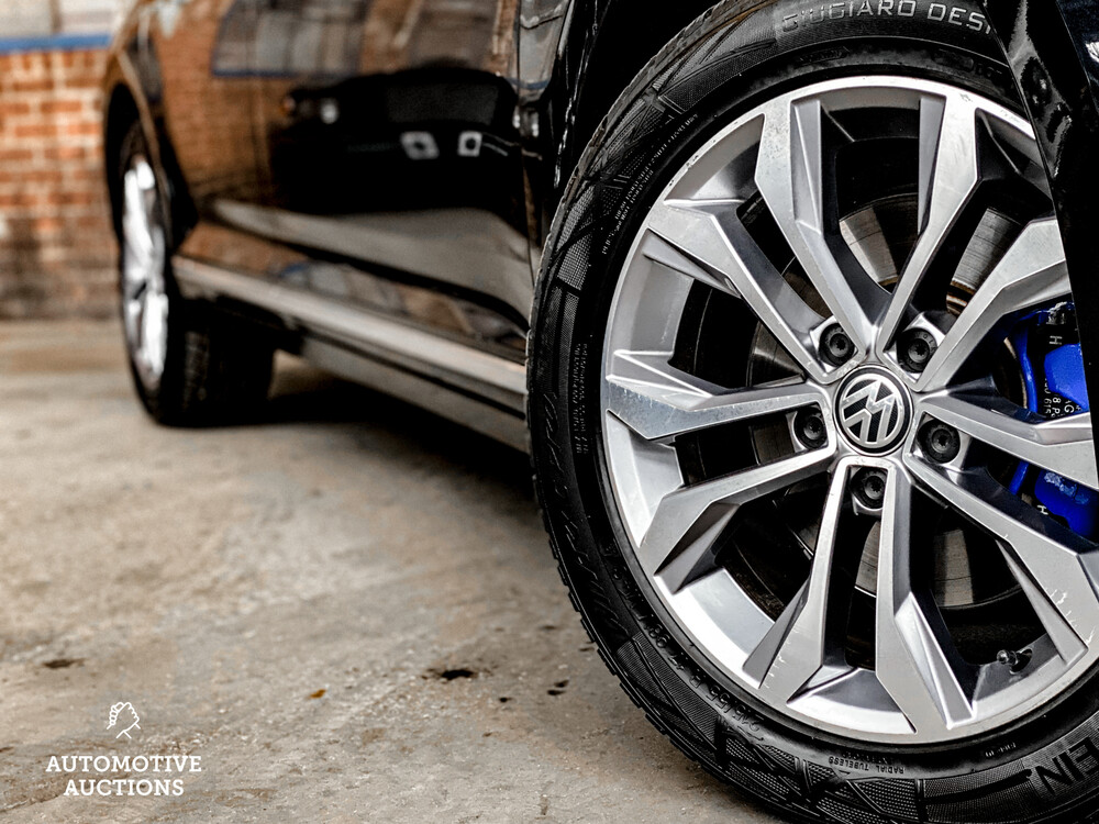 Volkswagen Passat Variant GTE Highline 204PS 2015 -Orig. NL-, HS-745-X