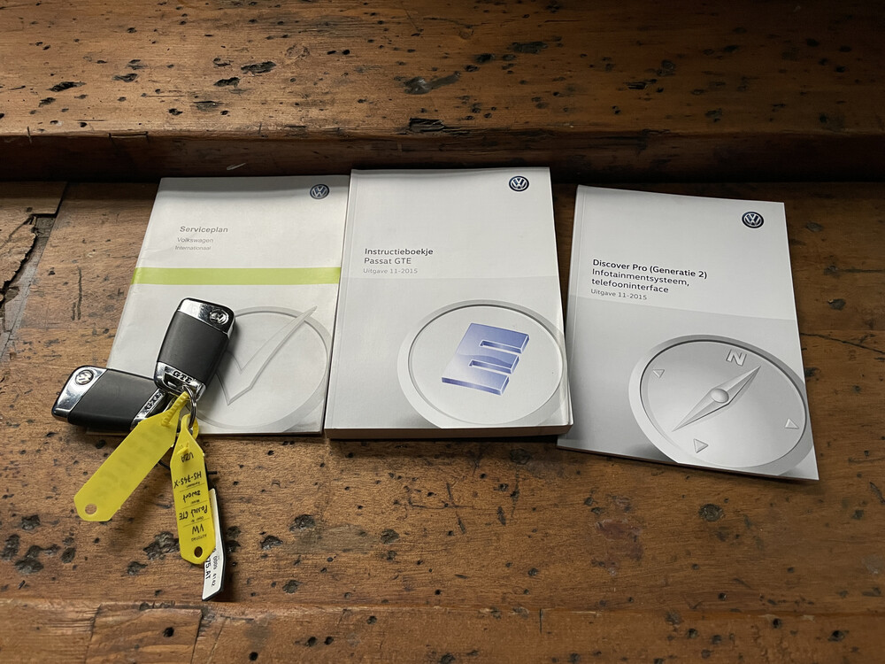 Volkswagen Passat Variant GTE Highline 204PS 2015 -Orig. NL-, HS-745-X