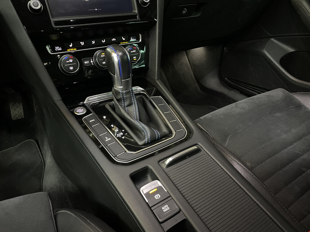 Volkswagen Passat Variant GTE Highline 204PS 2015 -Orig. NL-, HS-745-X