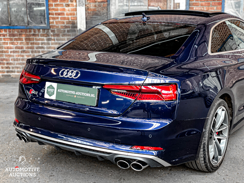 Audi S5 Coupe 3.0 V6 TFSI QUATTRO NEW MODEL 354pk, NL registration.