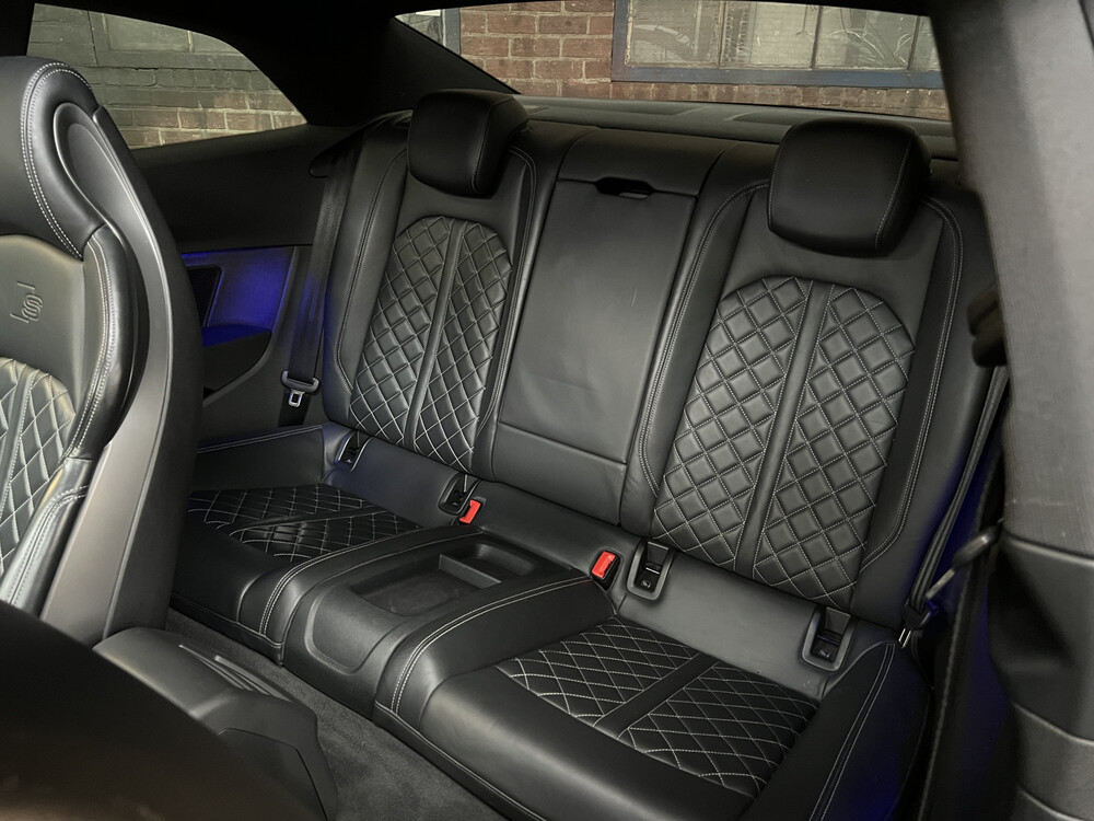 Audi S5 Coupe 3.0 V6 TFSI QUATTRO NEW MODEL 354pk, NL registration.