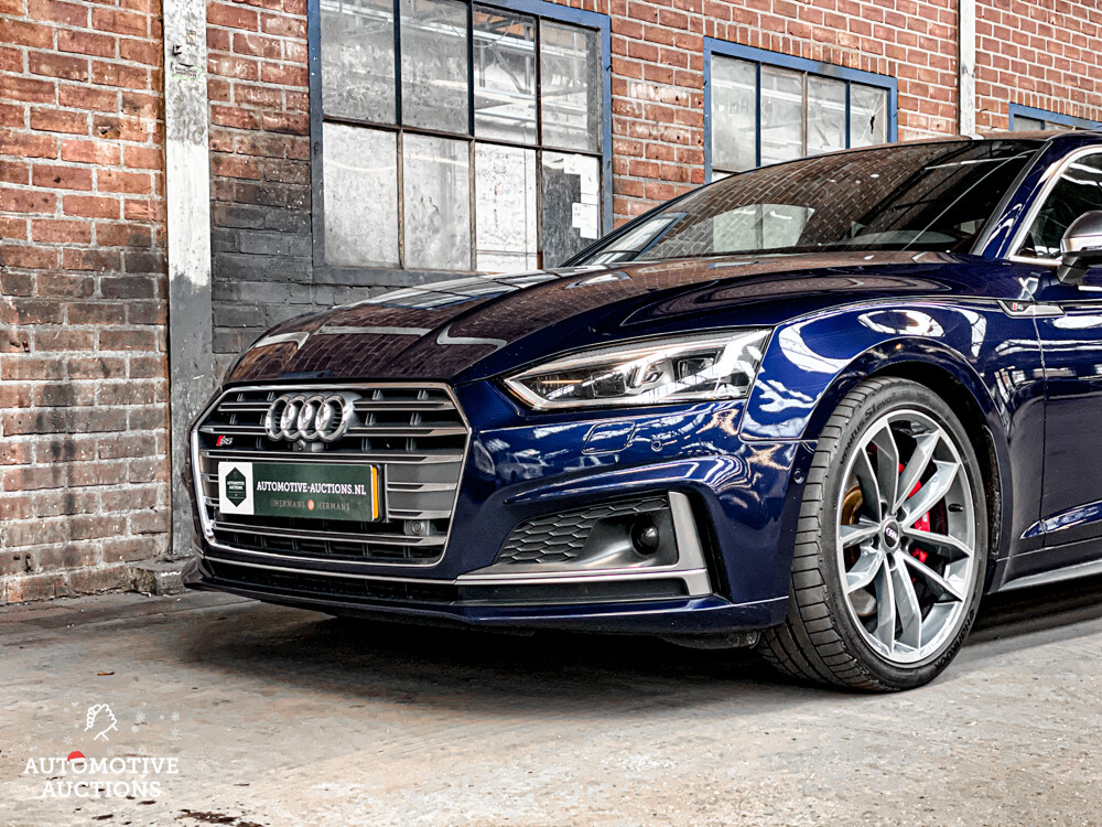 Audi S5 Coupe 3.0 V6 TFSI QUATTRO NEW MODEL 354pk, NL registration.
