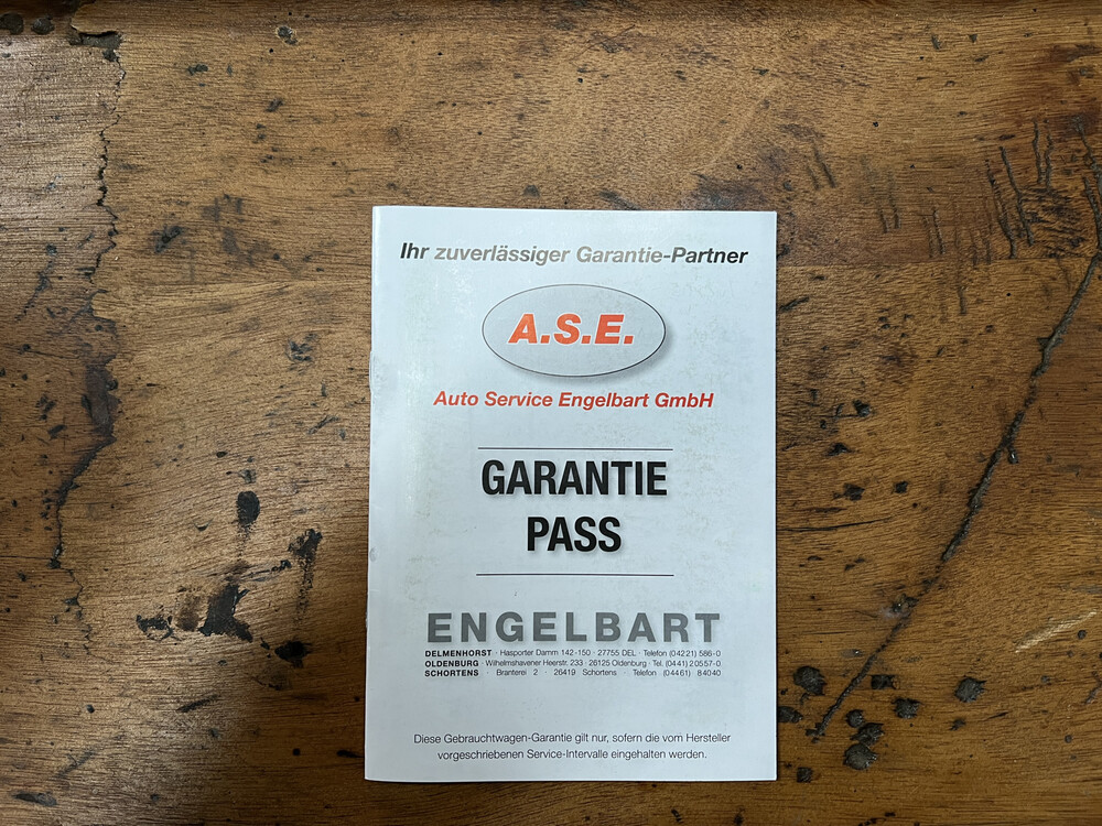 Lexus IS 250 F-Sport Line Limousine 208 PS 2011, L-434-ZR.