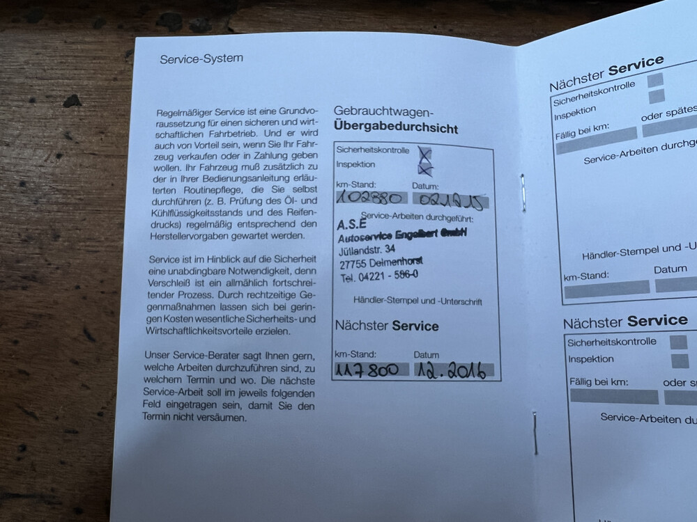 Lexus IS 250 F-Sport Line Limousine 208 PS 2011, L-434-ZR.