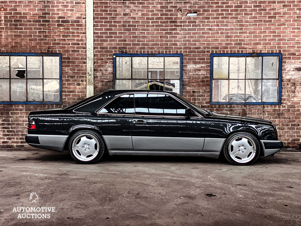Mercedes-Benz 230CE Coupe 132pk 1989 -Youngtimer-, ZH-828-D