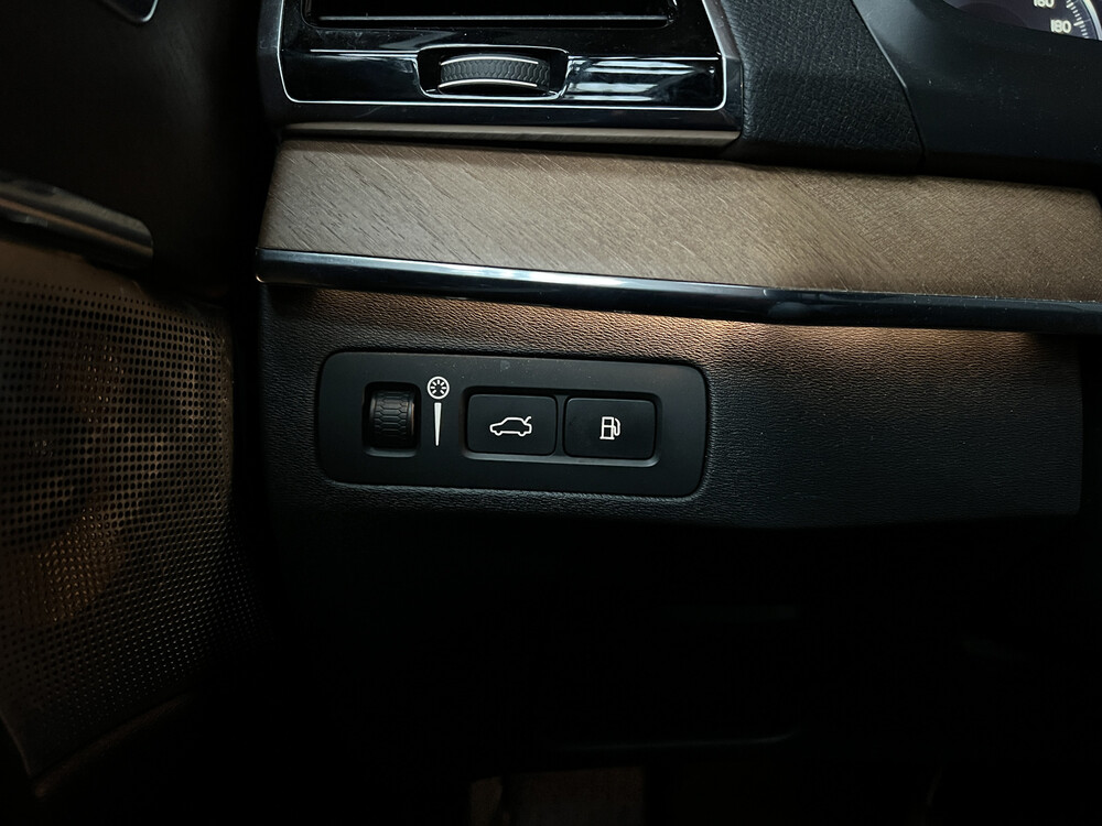 Volvo XC90 2.0 T8 Twin Engine 320hp 2015 7-Person -Org. NL-, HS-691-B.