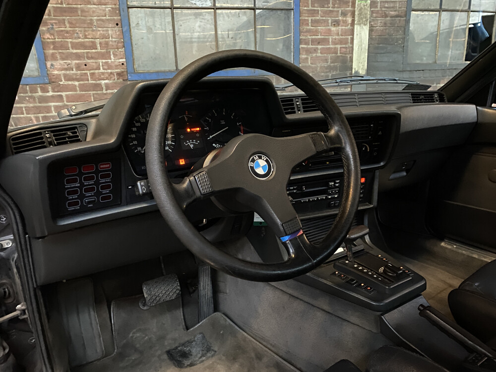 BMW 635CSI Coupe 211hp 1989 6-Series.