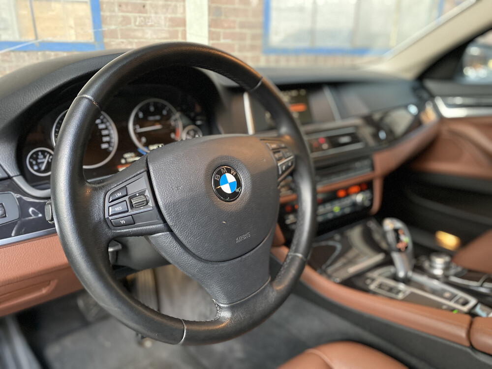 BMW 520d Touring High Executive 5er 190PS 2016, TD-201-N.